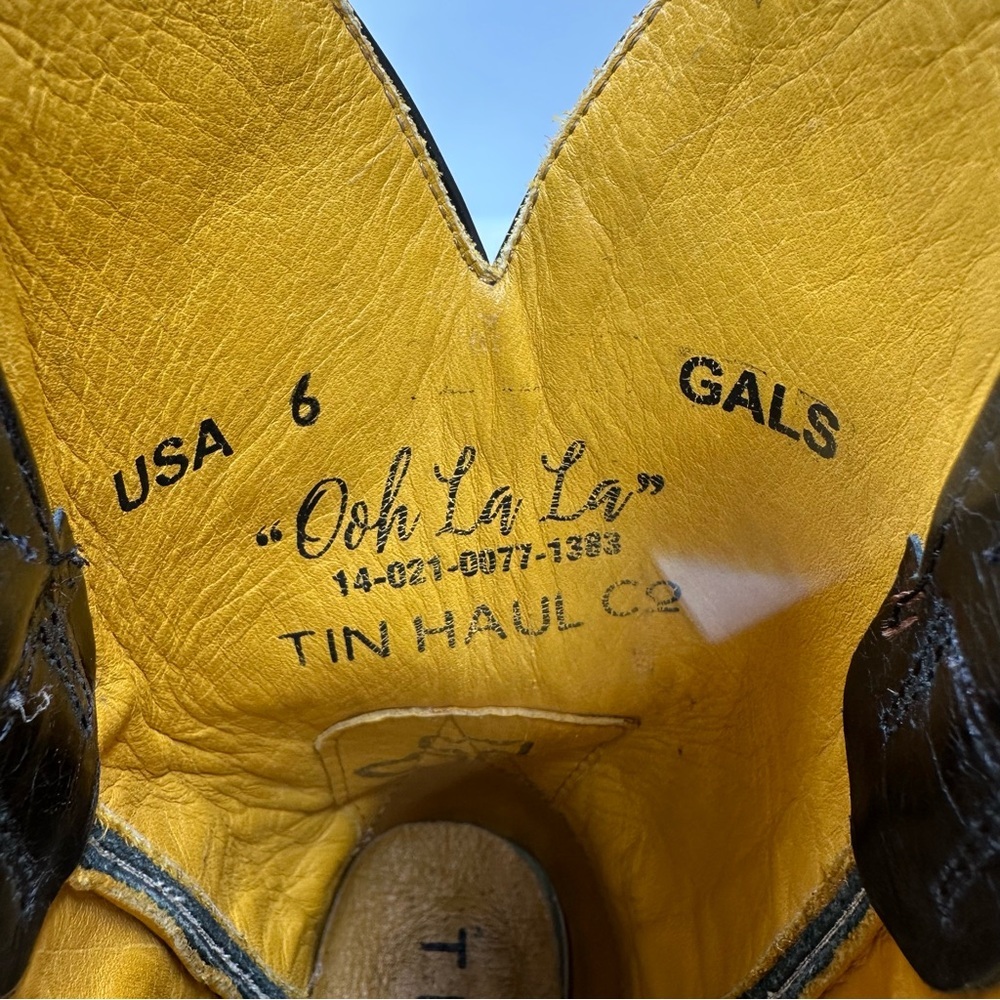 Tin Haul Womens Rose Gold Leather Ooh La La
Black Cowboy Boots Size 6 - Picture 6 of 6